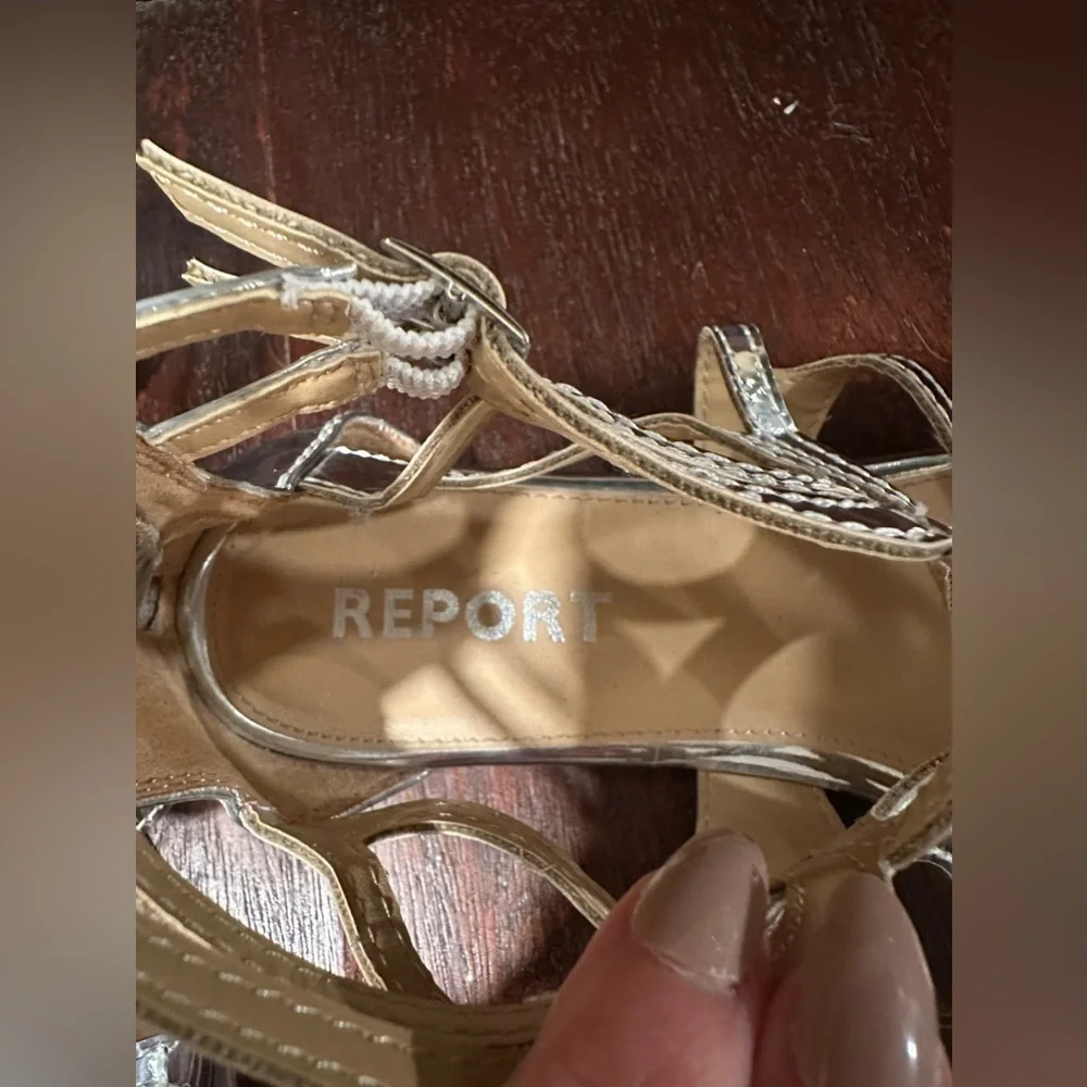 Report Silver Geometric Flat Sandals Size 9
